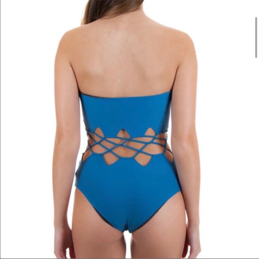 Acacia Bikini - Picture 3 of 4
